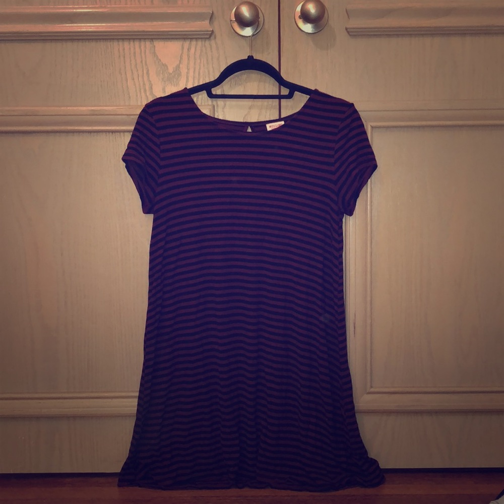 Women’s striped T-shirt dress